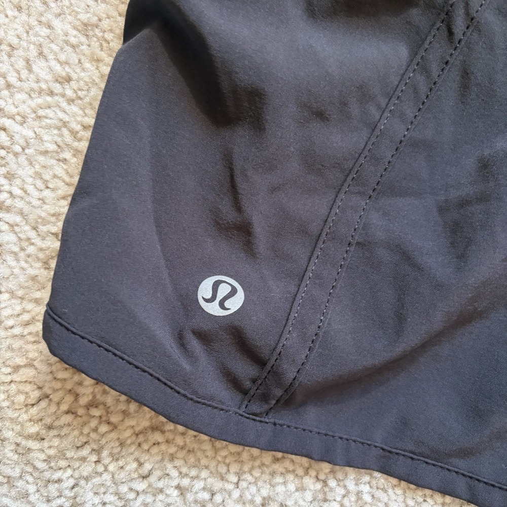 Lululemon Athletic Shorts Women's Size 8 Black Liner Running Sports Cheer - Picture 5 of 8